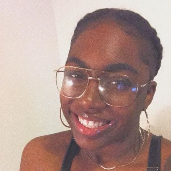 Meet your Posher, Shanice - Picture 1 of 1